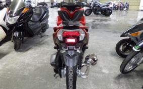 YAMAHA TRICITY 125 SE82J