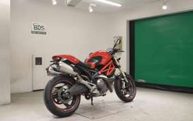 DUCATI MONSTER 696 + 2008