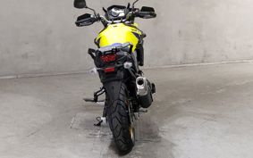 SUZUKI DL650 ( V-Strom 650 ) C733M