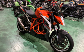 KTM 1290 SUPER DUKE 2016 V3940