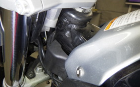 SUZUKI GSR250 1999