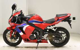 HONDA CBR600RR 2022 PC40