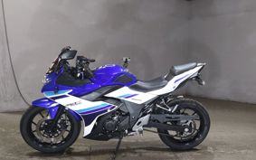 SUZUKI GSX250 R DN11A