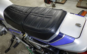 HONDA CB750F B 1981 RC04