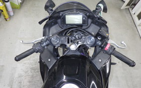 YAMAHA YZF-R25 A 2004 RG74J