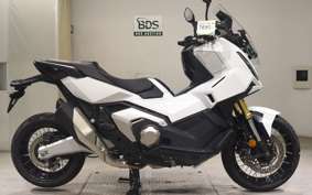 HONDA X-ADV 750 2025 RH21