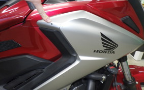 HONDA NC750X D 2017 RC90