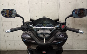 HONDA SILVERWING400GT 2012 NF03