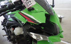 KAWASAKI ZX-25R ZX250E