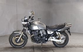 SUZUKI INAZUMA 400 GK7BA