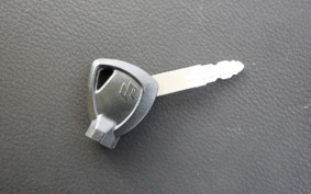 SUZUKI ﾚｯﾂ CA4AA