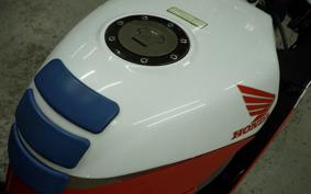 HONDA CBR250R GEN 2 2001 MC19