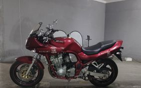 SUZUKI GSF750 2000 GR7EA