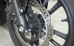 HONDA NM4 VULTUS -02 2015 RC82