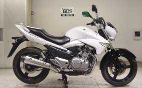 SUZUKI GSR250 2020