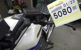 HONDA VF750 SABRE 1985 RC07