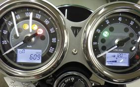 TRIUMPH BONNEVILLE T120 2026