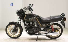 SUZUKI GSX-400E 2025