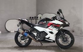 KAWASAKI NINJA 400 EX400G