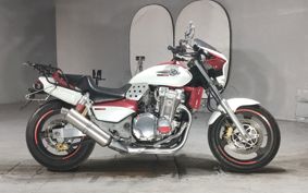 HONDA X4 LD 2003 SC38