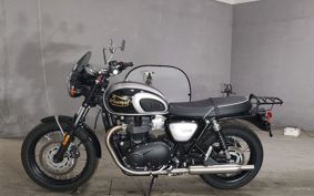 TRIUMPH BONNEVILLE T100 D4BG21