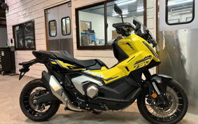 HONDA X-ADV 750 2025 RH21J
