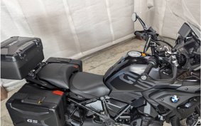 BMW R1250GS 2023 0M01