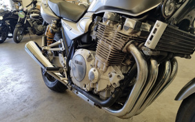 YAMAHA XJR1300 2002 RP03J
