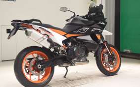 KTM 890 SMT 2026