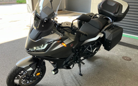 HONDA NT1100 2022 SC84