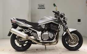 SUZUKI BANDIT 1200 2001 GV77A