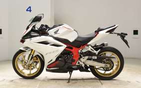 HONDA CBR250RR A MC51
