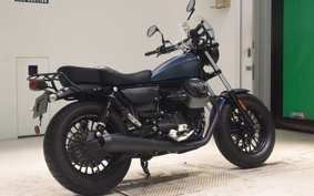 MOTO GUZZI V9 BOBBER 2018