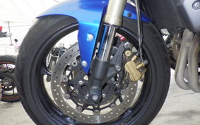 TRIUMPH STREET TRIPLE 85 2015