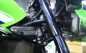 KAWASAKI ZRX1200DAEG FIN ED 2016 ZRT20D