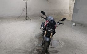 HONDA CB250R MC52