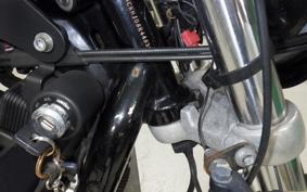 HARLEY XL883R 2006