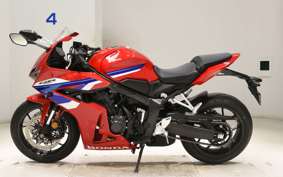HONDA CBR650R E-Clutch 2026 RH17
