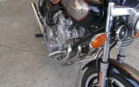 HONDA CB750 CUSTOM 1981 RC04