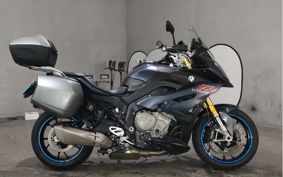 BMW S1000XR 2017 0D03