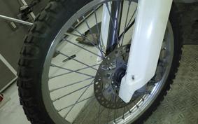 SUZUKI DR250 S SJ44A