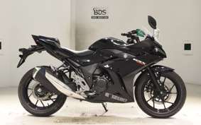 SUZUKI GSX250RA