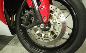 HONDA CBR600RR PC40