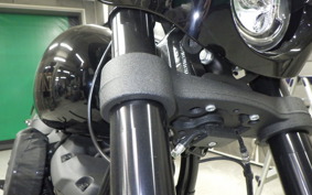 HARLEY FXLRS1870 2021