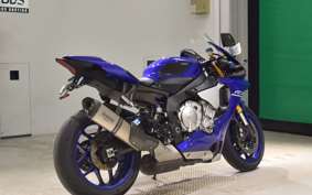 YAMAHA YZF-R1 2015