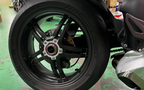 DUCATI STREET FIGHTER V4SP2 2023 4F00