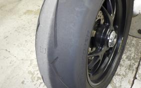 DUCATI STREETFIGHTER V4 S 2021