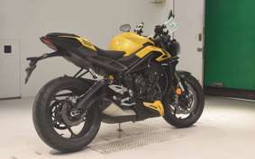 TRIUMPH STREET TRIPLE RS 2023