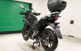 SUZUKI Vｽﾄﾛｰﾑ250A 2007