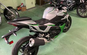 KAWASAKI Z7 HYBRID  2025 CX500A